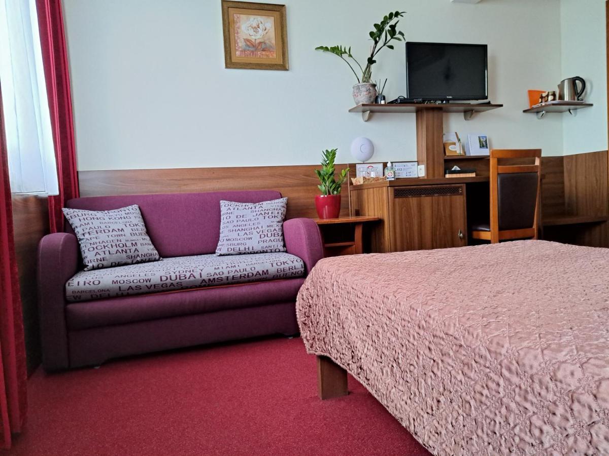 Penzion Kozak B&B Sebedražie Buitenkant foto