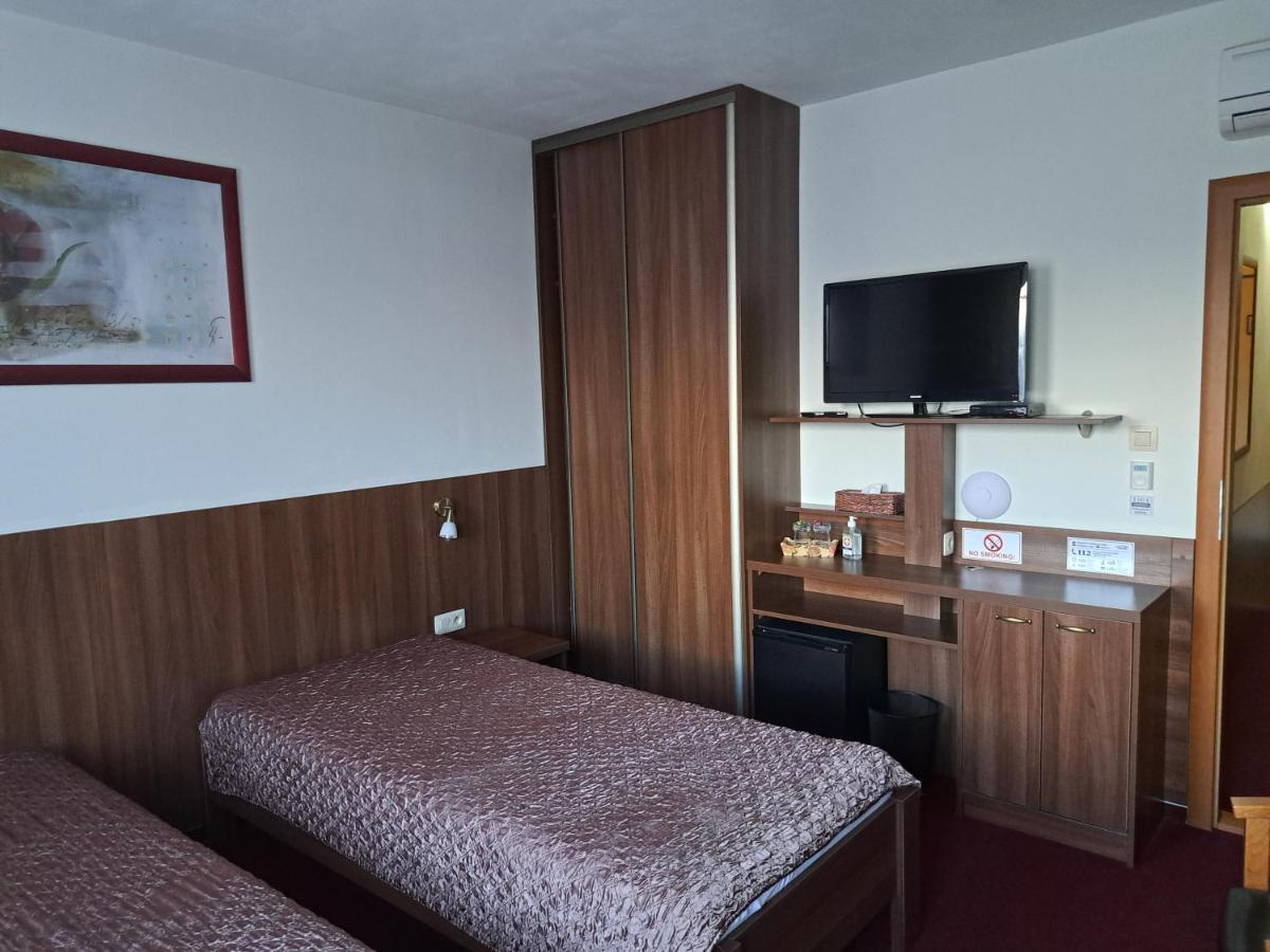 Penzion Kozak B&B Sebedražie Buitenkant foto