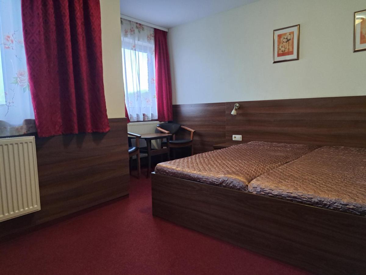 Penzion Kozak B&B Sebedražie Buitenkant foto